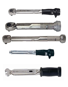 TORQUE WRENCH AND KEY