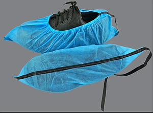 ESD SHOE COVER WITH CONDUCTIVE STRIP